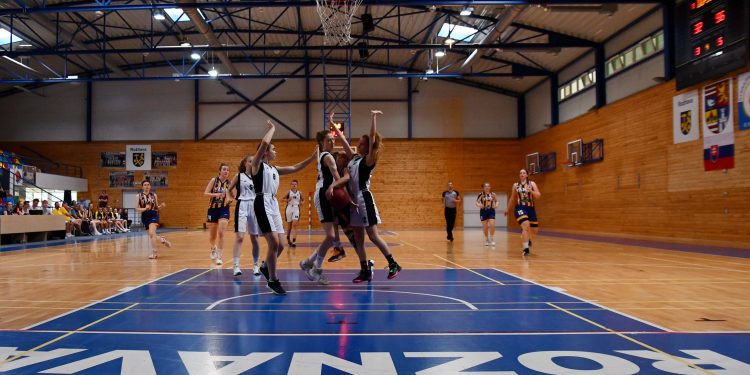 Rožňava hostila juniorské družstvá basketbalistiek