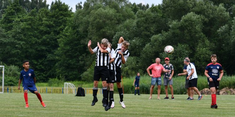 V Rožňave znova súperili prípravkári