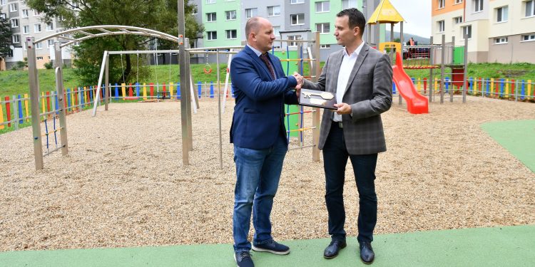 Na mape ihrísk Žihadielok pribudla aj Rožňava