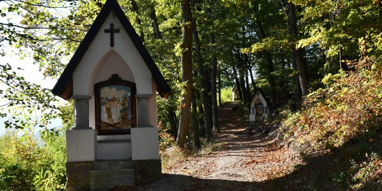 Na Kalvárii obnovia zaniknutú kaplnku