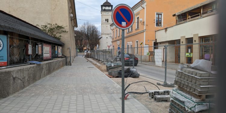 Primátor odpovedá: Parkovanie, cesta na Gulyapalag či rekonštrukcia Šafárikovej ulice