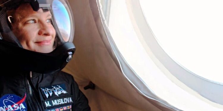 Žena z Marsu opäť v Rožňave! Župa odpáli Hviezdny týždeň s Michaelou Musilovou.