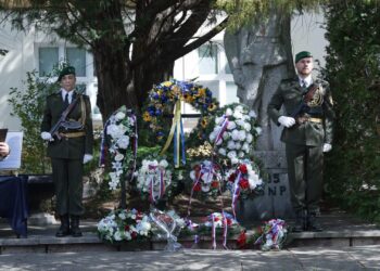 V Rožňave zneli príbehy hrdinov SNP, mesto si uctilo 82. výročie povstania