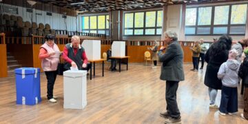 Komunálne voľby v Rožňave: Michal Domik obhájil post primátora, v zastupiteľstve zasadnú  štyri nové tváre